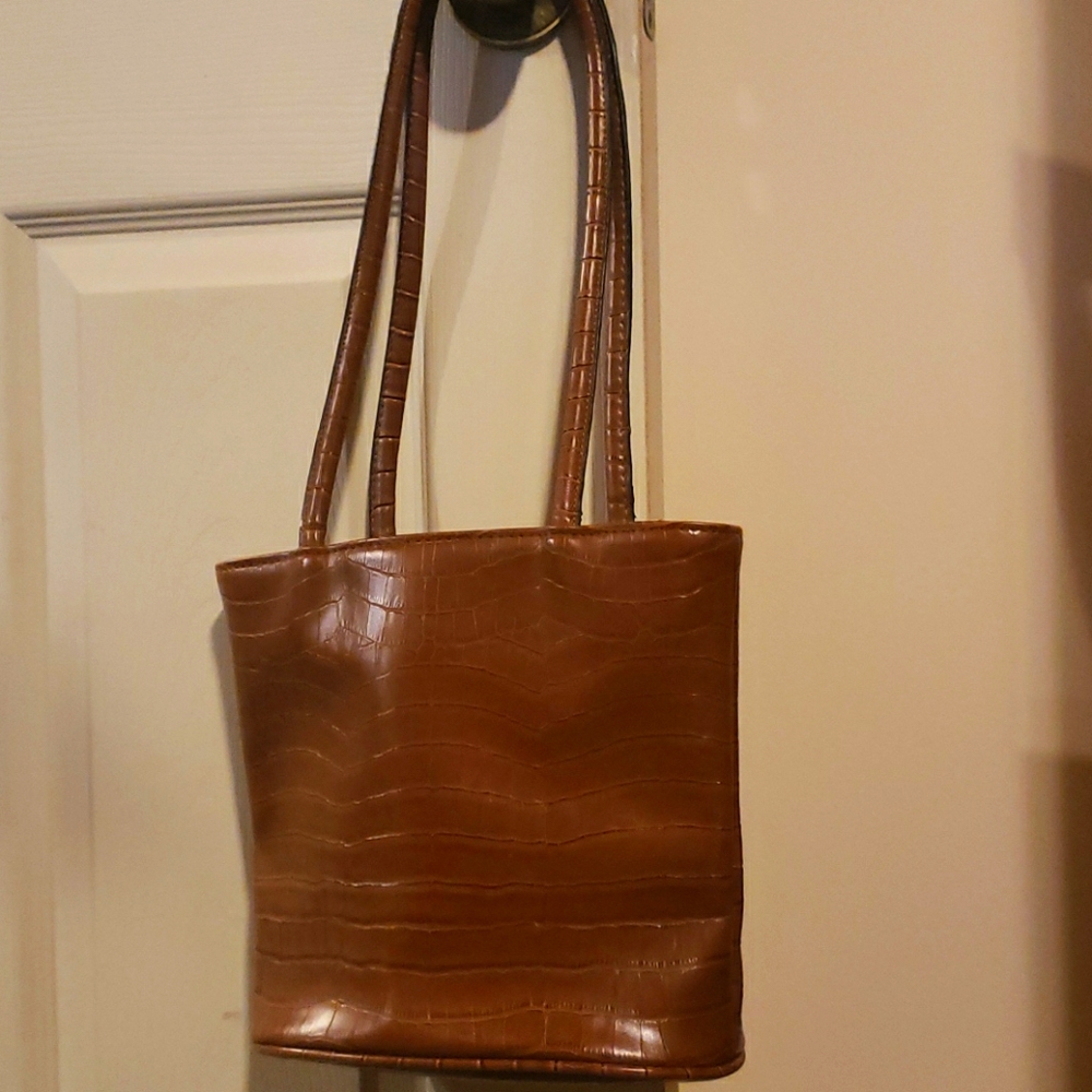 Bueno purse